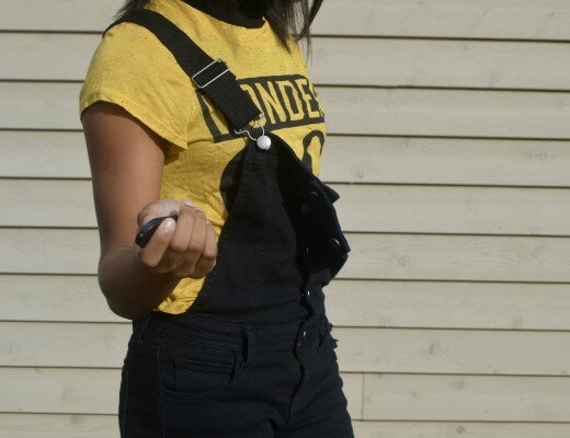 Teen blogger Nyah Marie AKA Style Stalker shows you how she uses her inspiration and aesthetics to put together an outfit, involving overalls.